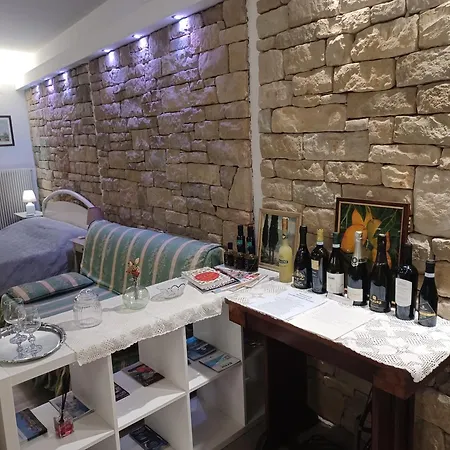 Gardalemonhouse Apartment